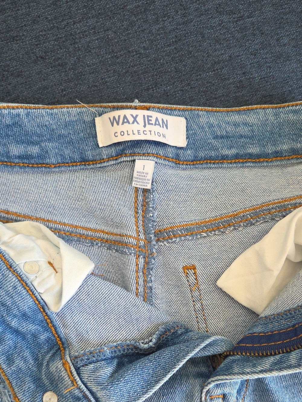 Wax Jean Light Blue Boyfriend Jeans